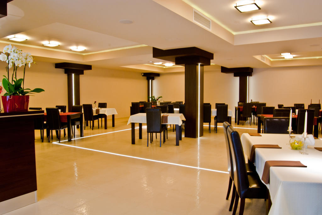 Hotel Zajazd Mazowsze Slupno 外观 照片