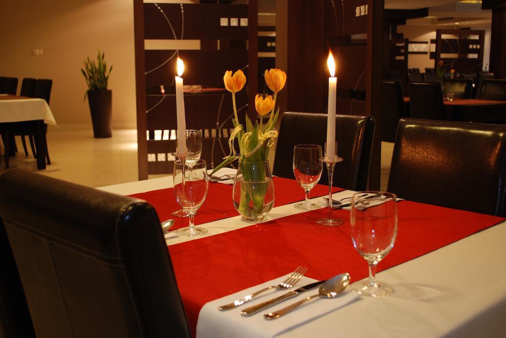 Hotel Zajazd Mazowsze Slupno 外观 照片